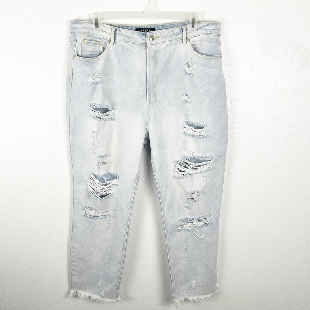AKIRA 100% Cotton Light Wash High Rise Ripped Distressed Mom Fit Jeans, Size 11